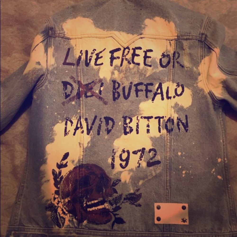 Buffalo by David bitton